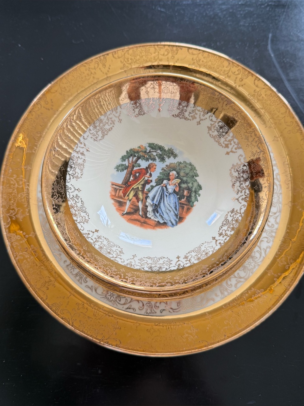 Vintage Sabine Gold 22K Dinner Plate with Romantic Couple Scene